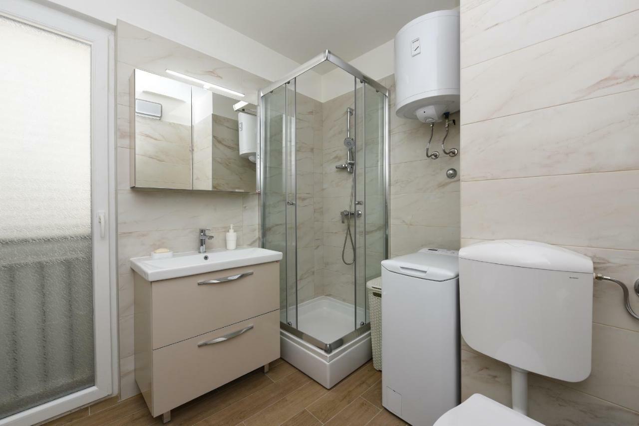 July Apartment *